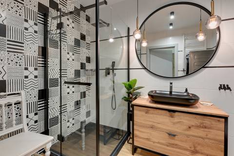 Blue Mandarin Apartments