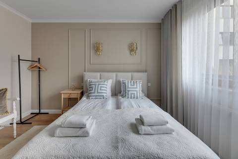 Blue Mandarin Apartments