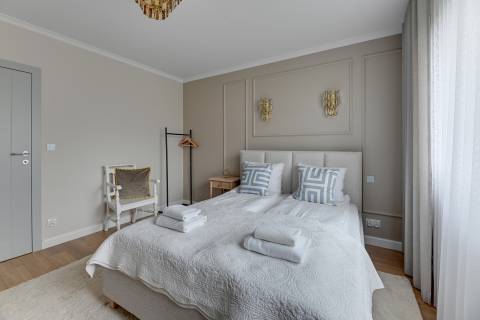 Blue Mandarin Apartments