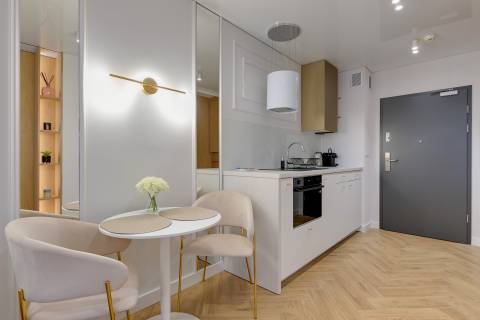 Blue Mandarin Apartments