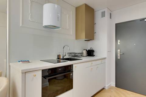 Blue Mandarin Apartments