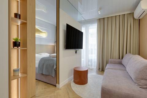 Blue Mandarin Apartments