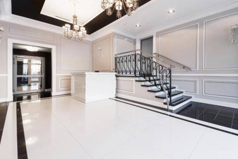 Blue Mandarin Apartments