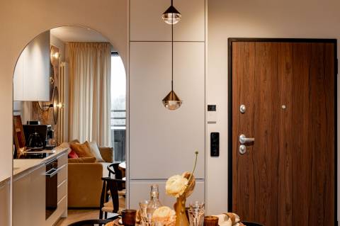 Blue Mandarin Apartments