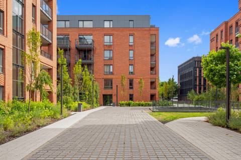 Blue Mandarin Apartments