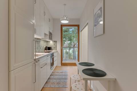 Blue Mandarin Apartments