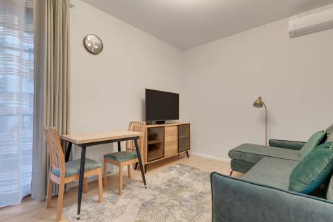 Blue Mandarin Apartments