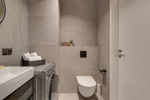 Blue Mandarin Apartments