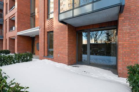 Blue Mandarin Apartments