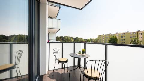 Blue Mandarin Apartments