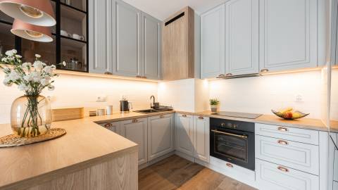 Blue Mandarin Apartments