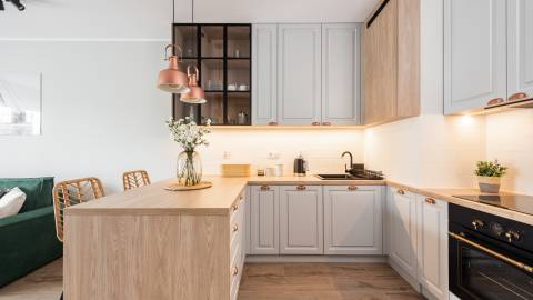 Blue Mandarin Apartments