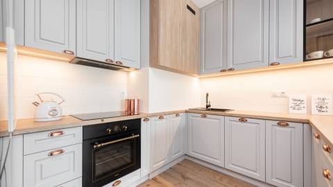 Blue Mandarin Apartments