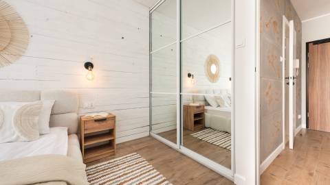 Blue Mandarin Apartments