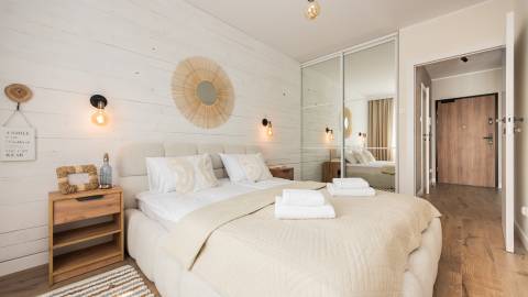 Blue Mandarin Apartments