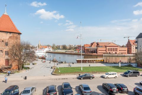 Blue Mandarin Apartments