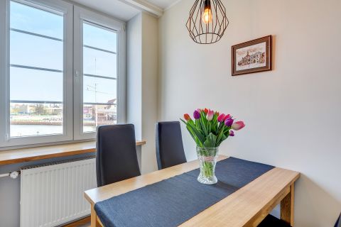 Blue Mandarin Apartments