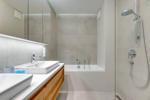 Blue Mandarin Riverside