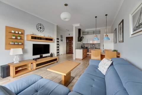 Blue Mandarin Riverside