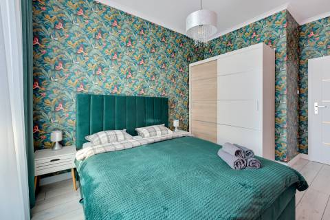 Blue Mandarin Riverside