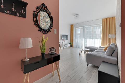 Blue Mandarin Riverside