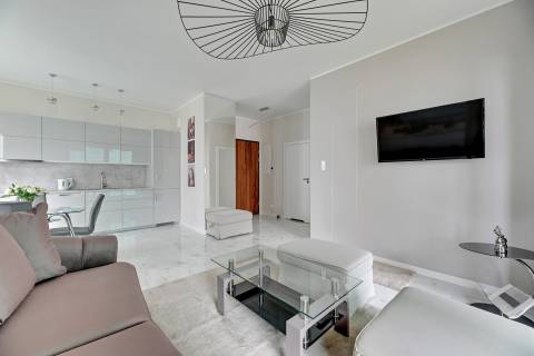 Blue Mandarin Riverside