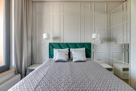 Blue Mandarin Riverside