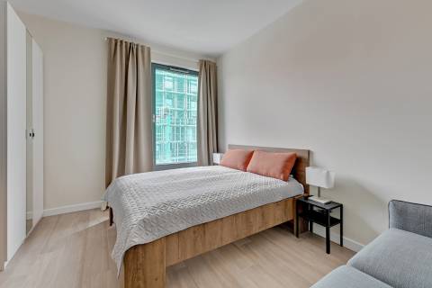 Blue Mandarin Riverside