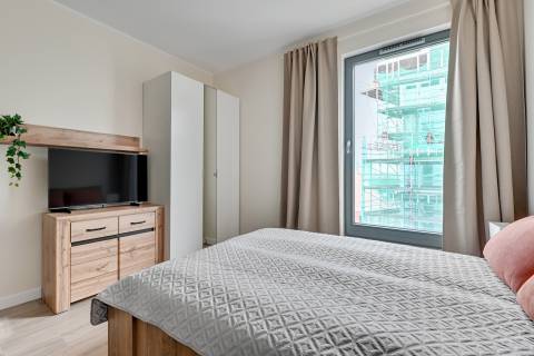 Blue Mandarin Riverside