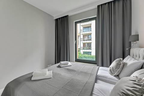 Blue Mandarin Riverside