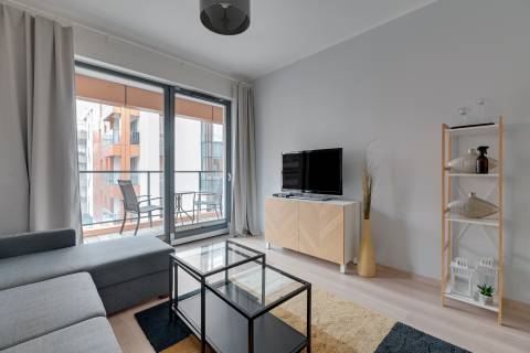 Blue Mandarin Riverside