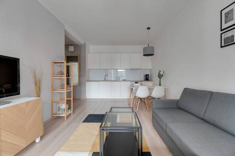 Blue Mandarin Riverside