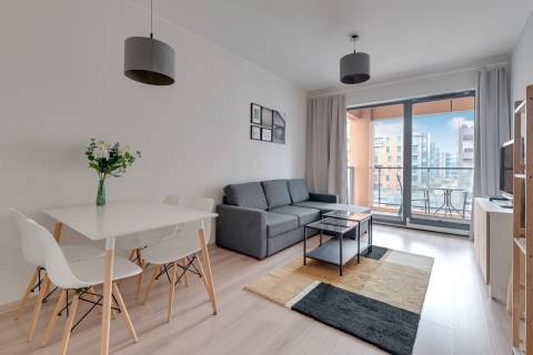 Blue Mandarin Riverside