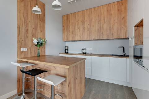 Blue Mandarin Riverside