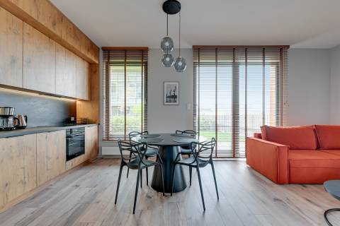 Blue Mandarin Riverside