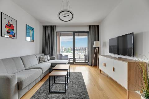 Blue Mandarin Riverside