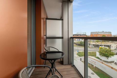 Blue Mandarin Riverside