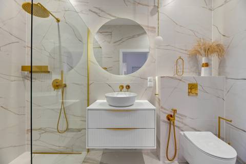 Blue Mandarin Riverside