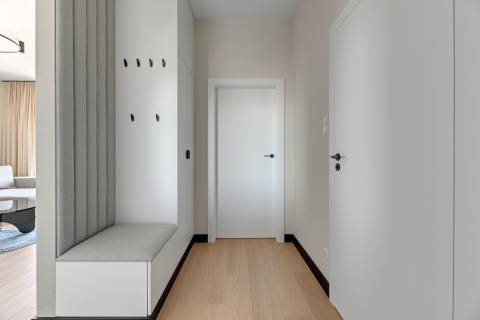 Blue Mandarin Riverside