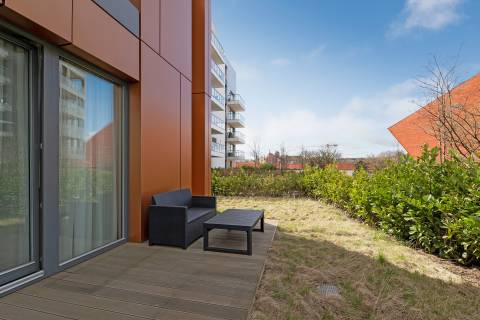 Blue Mandarin Riverside