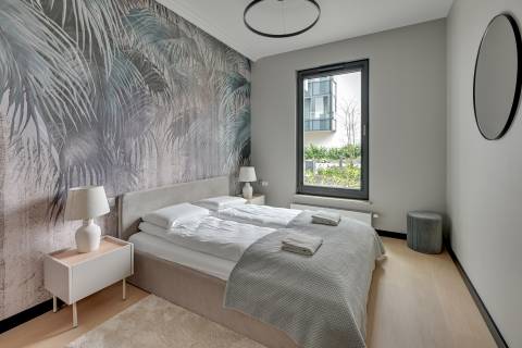 Blue Mandarin Riverside