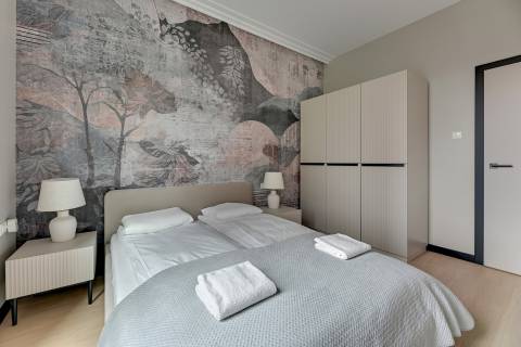 Blue Mandarin Riverside