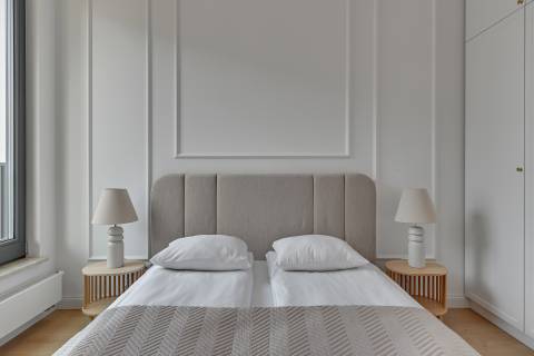Blue Mandarin Riverside