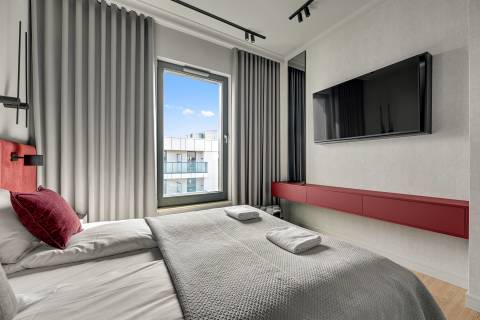 Blue Mandarin Riverside