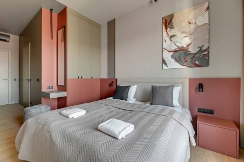 Blue Mandarin Riverside