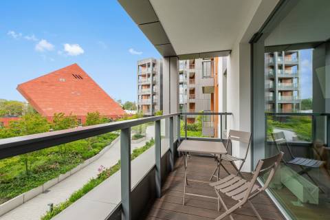Blue Mandarin Riverside