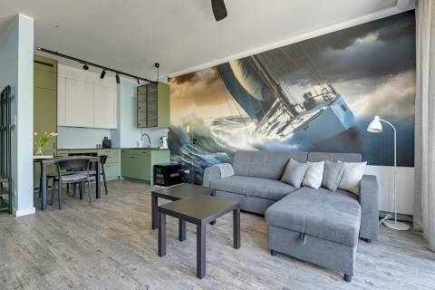 Blue Mandarin Riverside