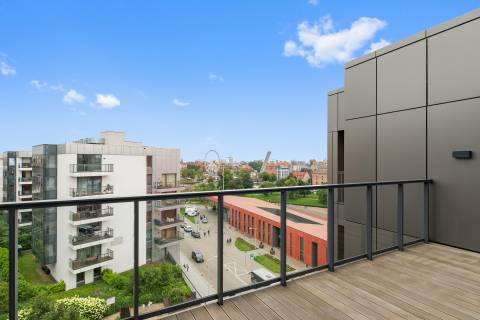 Blue Mandarin Riverside