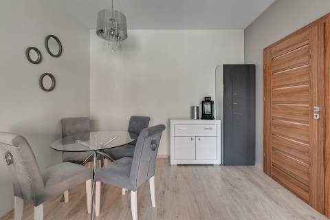 Blue Mandarin Riverside