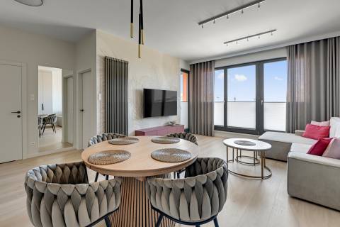 Blue Mandarin Riverside